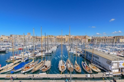 Appartement &agrave; vendre &agrave; MARSEILLE 7EME  - 2 pi&egrave;ces - 147 m&sup2; 