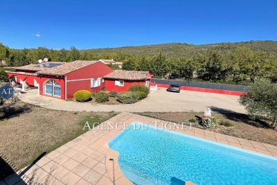 Maison &agrave; vendre &agrave; ST-CÉZAIRE-SUR-SIAGNE  - 6 pi&egrave;ces - 156 m&sup2; 