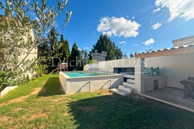 Maison à vendre à UZÈS  - 7 pièces - 187 m² 