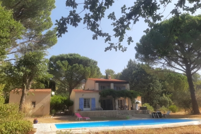 Maison à vendre à LE VAL  - 7 pièces - 152 m² 