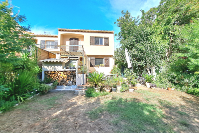 Maison &agrave; vendre &agrave; ST-RAPHAËL  - 4 pi&egrave;ces - 90 m&sup2; 