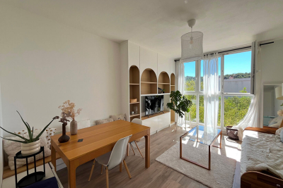 Appartement à vendre à AIX-EN-PROVENCE Sainte-Madeleine - 3 pièces - 54 m² 