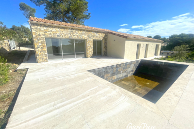 Maison à vendre à NÎMES Les Fontêtes - 4 pièces - 137 m² 