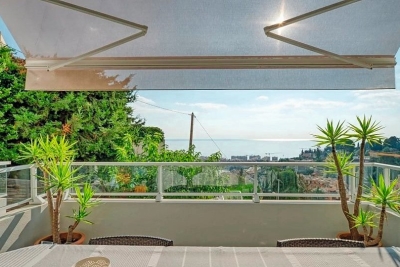 Appartement à vendre à ROQUEBRUNE-CAP-MARTIN Parc Chambrun   