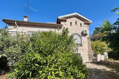 Maison à vendre parcing garage terrasse cannes