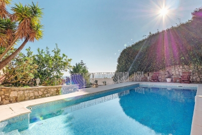 Maison à vendre à ROQUEBRUNE-CAP-MARTIN Parc Chambrun   