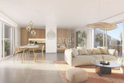 Appartement à vendre à NÎMES Saint-Florent-sur-Auzonnet - 5 pièces - 178 m² 