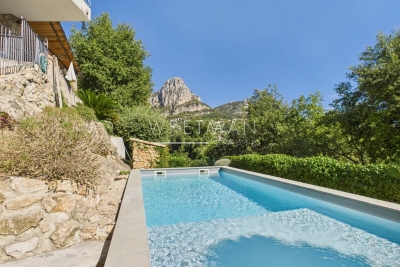 House for sale in VENCE  - 9 rooms  