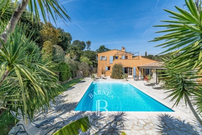 House for sale in ST-PAUL-DE-VENCE  - 8 rooms - 376 m² 