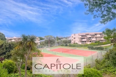 Appartement à vendre à ANTIBES France-Negresco - 3 pièces - 85 m² 