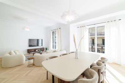 Appartement à vendre à NICE Eglise Russe - 4 pièces - 119 m² 