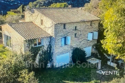 House for sale in VENCE  - 8 rooms - 156 m&sup2; 