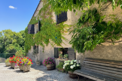 Maison à vendre à TOURTOUR  - 5 pièces - 131 m² 