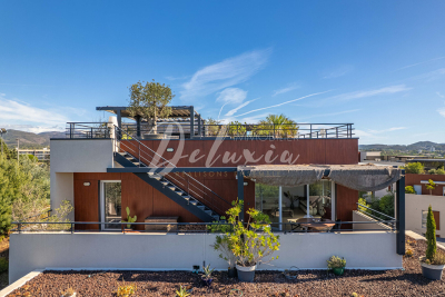 Apartment for sale in FRÉJUS Fayence - 4 rooms - 103 m² 