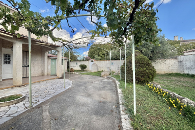 Maison à vendre à ST-MARTIN-DE-CRAU  - 3 pièces - 85 m² 