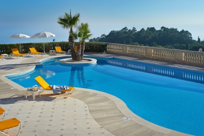 Appartement à Èze &agrave; louer à partir de 3 350 € / semaine, Photo 1