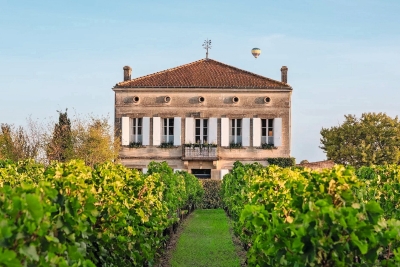 Maison à vendre à ST-EMILION  - 9 pièces - 540 m² 