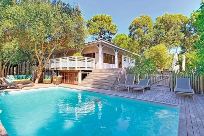 House for sale in LÈGE-CAP-FERRET  - 7 rooms - 180 m² 