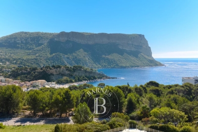 Apartment for sale in CASSIS  - 4 rooms - 91 m&sup2; 