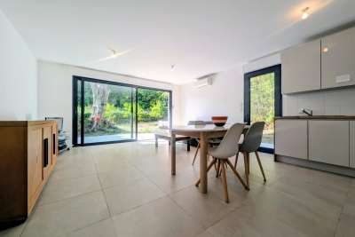 Maison à vendre à VILLENEUVE-LOUBET  - 5 pièces - 101 m² 