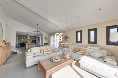 Maison à vendre à ST-CYPRIEN  - 5 pièces - 162 m² 