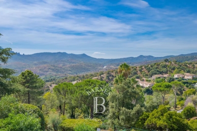 Appartement à vendre à MANDELIEU-LA-NAPOULE Gorbio - 3 pièces - 94 m² 