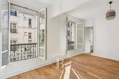 Appartement à vendre à PARIS 7EME Picpus 15 - 2 pièces - 40 m² 