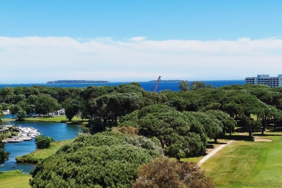 Appartement à vendre plain pied et vue mer alpes maritimes 