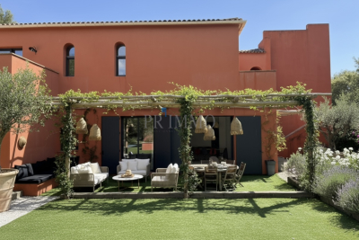 Maison à vendre à GRIMAUD  - 7 pièces - 180 m² 