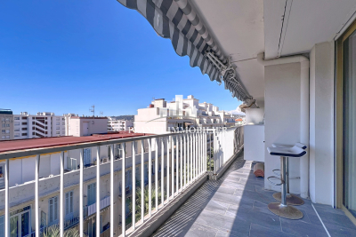 Appartement à vendre à JUAN-LES-PINS Villeneuve-d'Entraunes - 2 pièces - 53 m² 