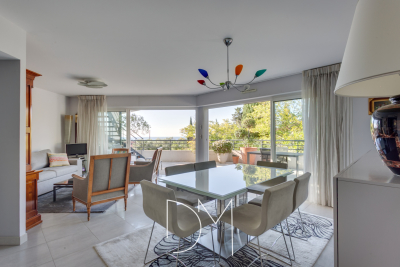 Appartement à vendre à ST-RAPHAËL Centre - 4 pièces - 96 m² 