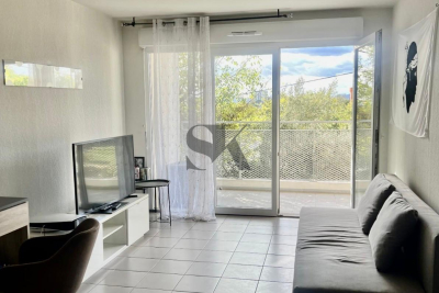 Appartement à vendre à MARSEILLE 14EME Eugene Pierre - 2 pièces - 43 m² 