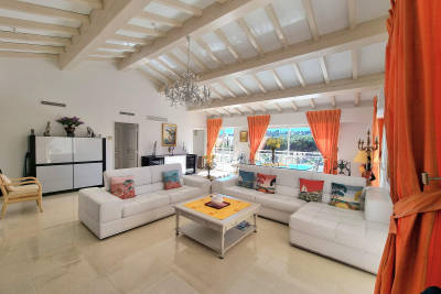 Appartement à vendre à CAVALAIRE-SUR-MER Ecarts - 7 pièces - 177 m² 