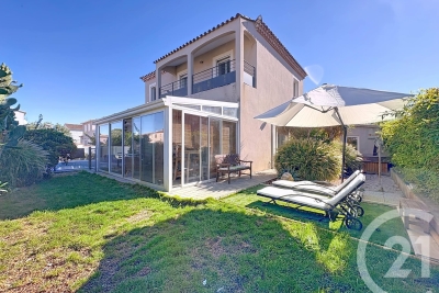 Maison à vendre à ARLES Les Friches-Cadenat - 5 pièces - 130 m² 