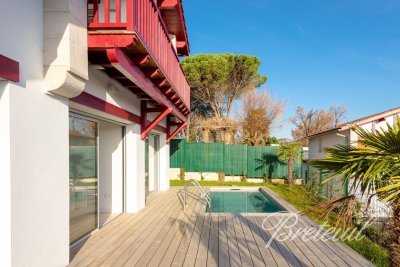 Maison &agrave; vendre &agrave; URRUGNE  - 4 pi&egrave;ces - 111 m&sup2; 