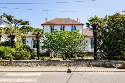 Maison à vendre à PORNICHET  - 11 pièces - 630 m² 