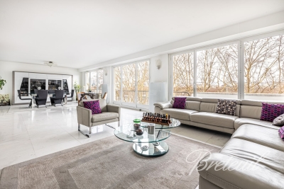 Appartement à vendre à PARIS 16EME Goutte d'Or 4 - 5 pièces - 136 m² 