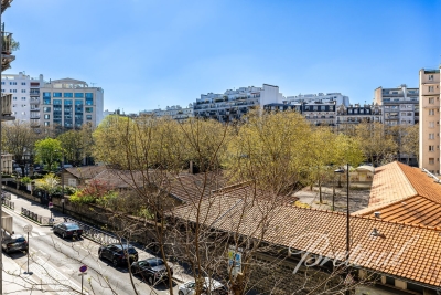 Appartement à vendre à PARIS 16EME Seine et Berges 1 - 5 pièces - 108 m² 