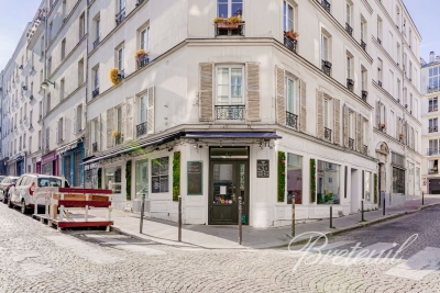 Bien à vendre à PARIS 18EME Folie Mericourt - 1 pièces - 153 m² 