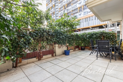 Appartement à vendre à PARIS 15EME Picpus 5 - 3 pièces - 77 m² 