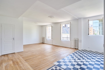 Appartement à vendre à PUTEAUX Salle des Fetes - 3 pièces - 82 m² 