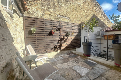 Maison à vendre à FAUGERES  - 5 pièces - 185 m² 