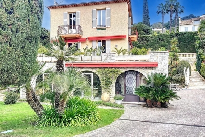 Maison &agrave; vendre &agrave; LE CANNET Cougoussoles - 8 pi&egrave;ces - 369 m&sup2; 