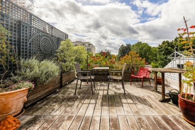 Appartement à vendre à NEUILLY SUR SEINE Salle des Fetes - 5 pièces - 162 m² 