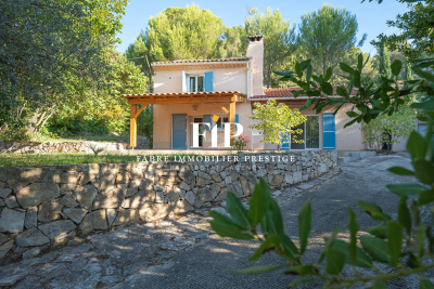 Maison à vendre à AIX-EN-PROVENCE La Jarre-Roy d'Espagne - 5 pièces - 114 m² 