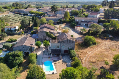 Maison à vendre à ST-BENEZET  - 12 pièces - 423 m² 