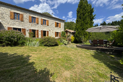 Maison à vendre à VALGORGE  - 5 pièces - 148 m² 