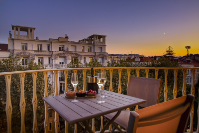 Appartement à vendre à NICE  - 3 pièces - 80 m² 