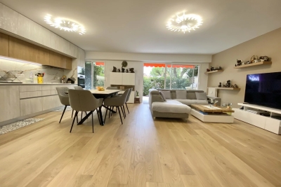 Appartement à vendre à ROQUEBRUNE-CAP-MARTIN France-Negresco - 3 pièces - 132 m² 