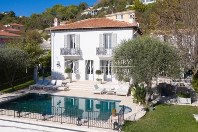House for sale in EZE  - 4 rooms - 1000 m² 